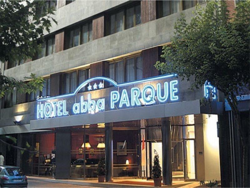 Hotel Ilunion Bilbao Buitenkant foto